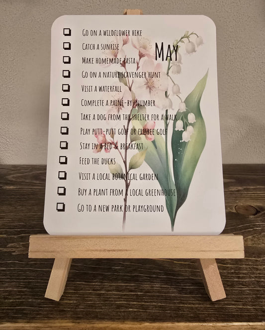 2025 5.5"x4.5" Desktop Monthly Bucket List with Birth Flowers (no calendar, easel not included)